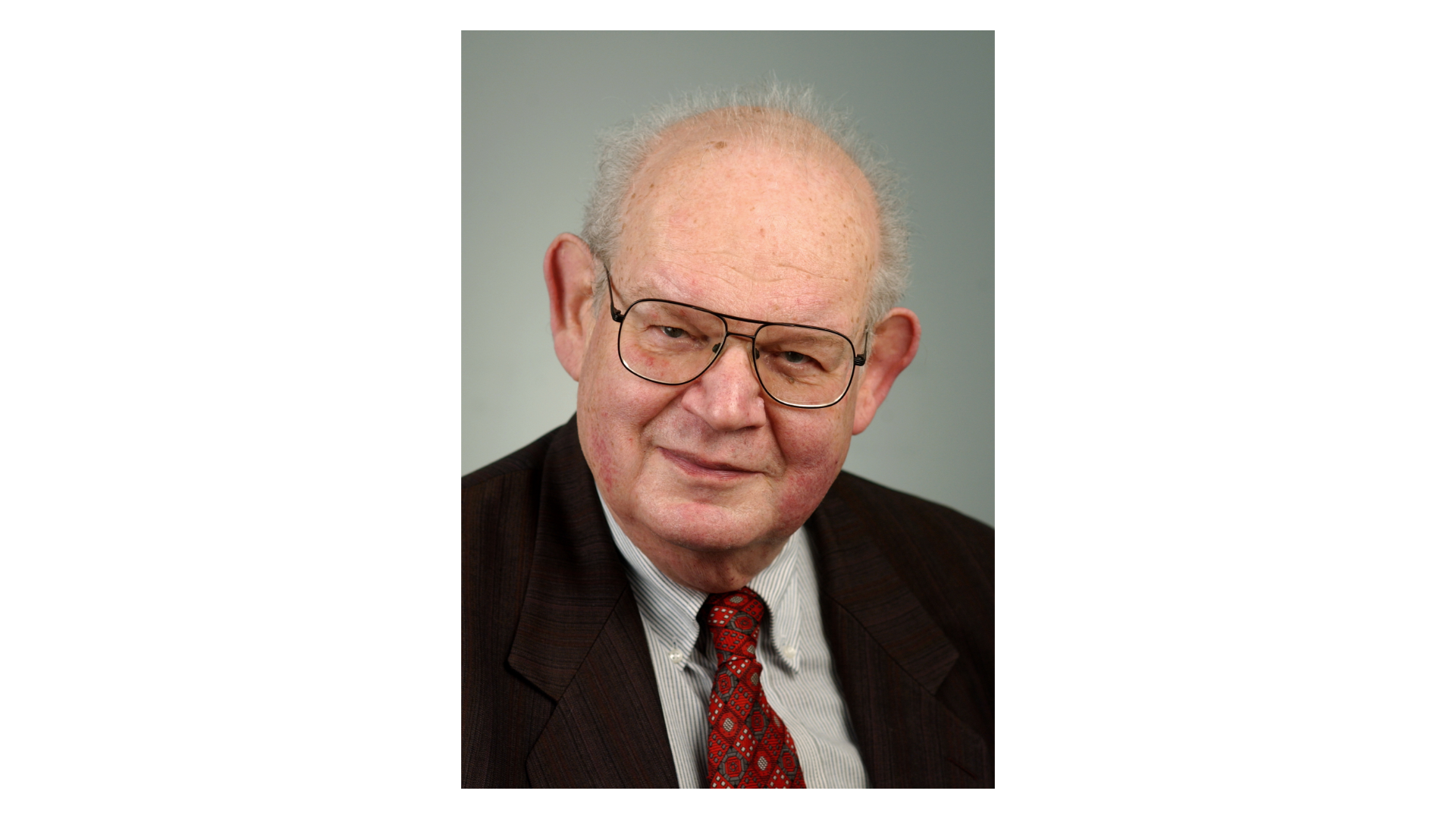 Benoît Mandelbrot – Maths Society